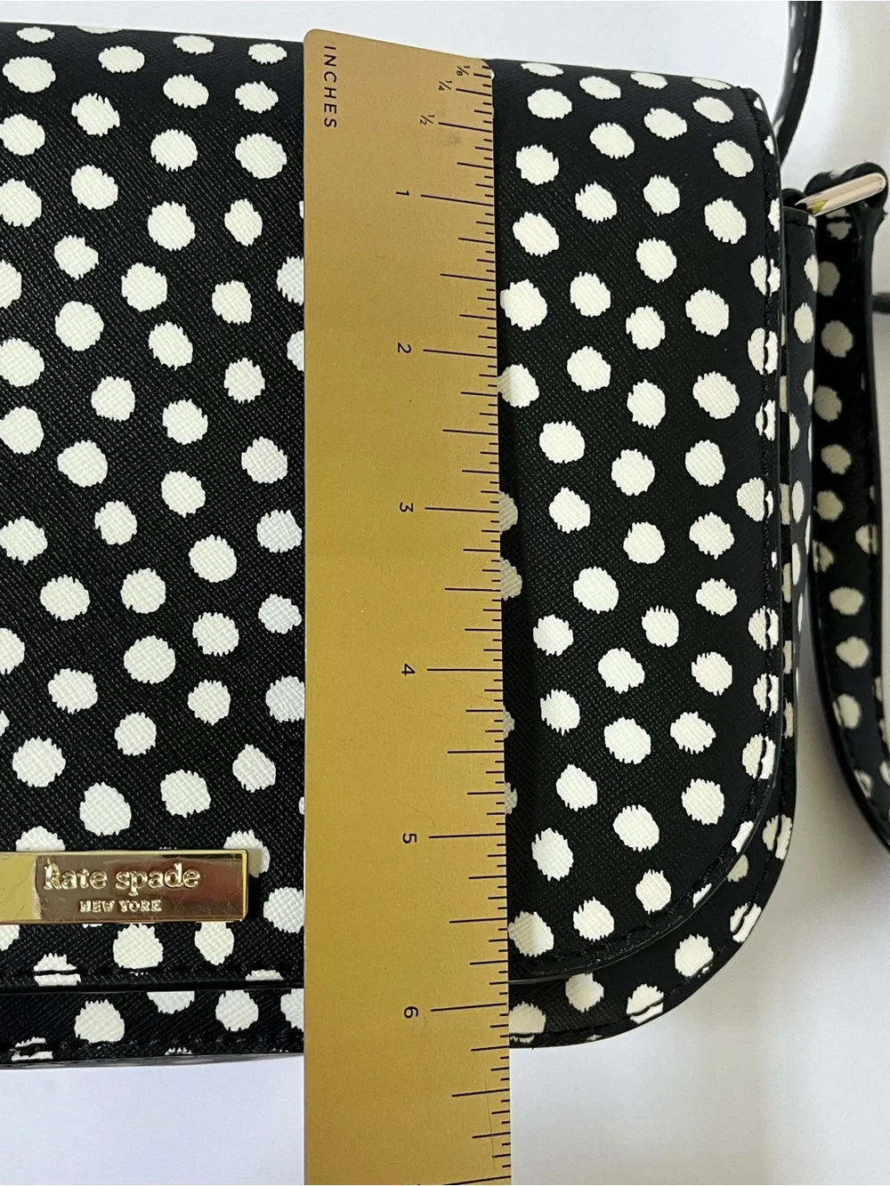 kate spade Black & White Polka Dot Large Laurel Way Carsen handbag EUC